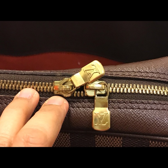 LV handbag - Picture 2 of 10